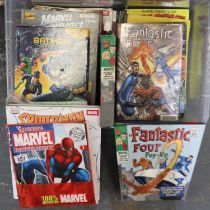 Collection of Marvel and Fantastic Four comics and books. UK P&P Group 3 (£30+VAT for the first