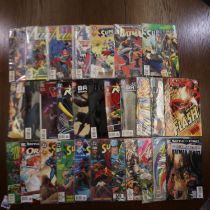 Thirty mixed DC comics. UK P&P Group 2 (£20+VAT for the first lot and £4+VAT for subsequent lots)