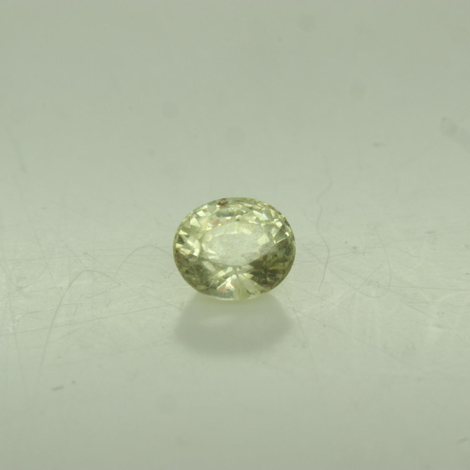 Natural loose oval cut yellow sapphire; 1.11cts. UK P&P Group 0 (£6+VAT for the first lot and £1+VAT