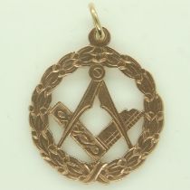 9ct gold Masonic fob, 3.1g. P&P Group 0 (£6+VAT for the first lot and £1+VAT for subsequent lots)