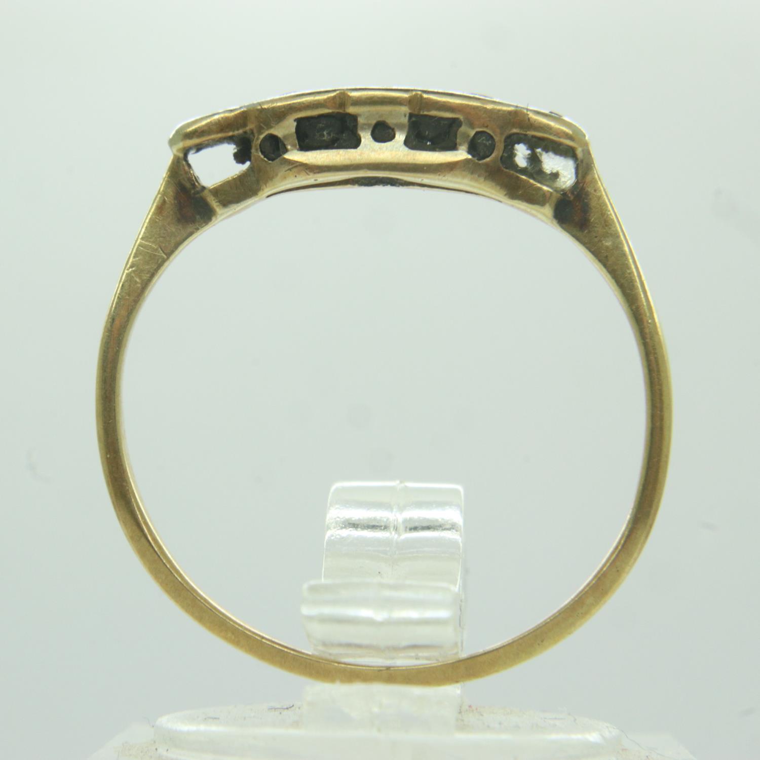 18ct gold five-stone diamond set ring, size M, 1.5g. P&P Group 0 (£6+VAT for the first lot and £1+ - Image 2 of 3
