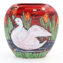 Anita Harris swan vase, signed in gold, H: 13 cm. UK P&P Group 1 (£16+VAT for the first lot and £2+