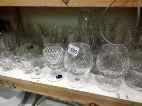Shelf of mixed glass including crystal. Not available for in-house P&P