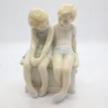 Royal Doulton figurine, Good Pals, H: 14 cm. UK P&P Group 1 (£16+VAT for the first lot and £2+VAT