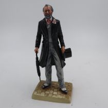 Royal Doulton figurine, Sir Henry Doulton HN3891, limited edition, no cracks or chips, H: 23 cm.
