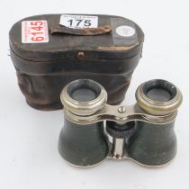 Leather cased vintage binoculars. UK P&P Group 2 (£20+VAT for the first lot and £4+VAT for