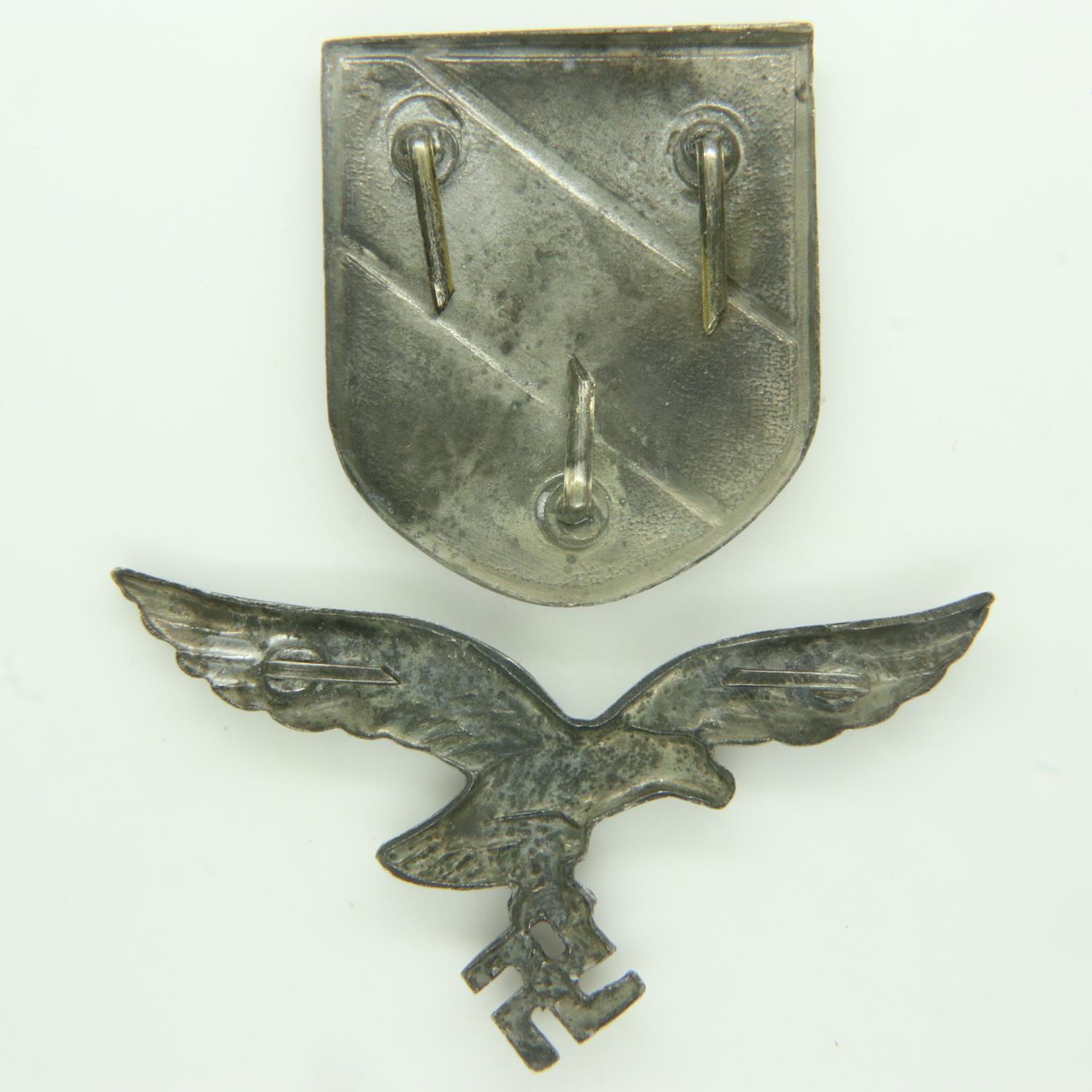 WWII German Luftwaffe Africa Corps Tropical pith helmet insignia. UK P&P Group 0 (£6+VAT for the - Image 2 of 2