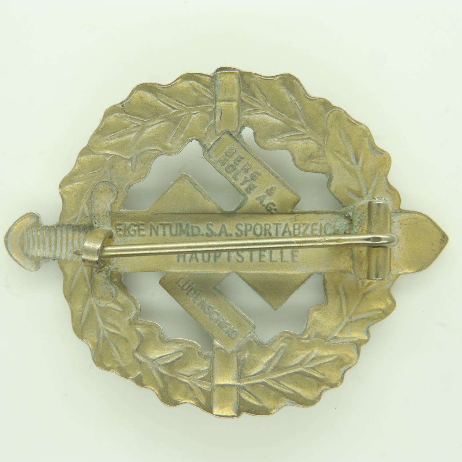 Third Reich Gold Grade S.A Sports Badge, maker: Berg & Nolte. UK P&P Group 0 (£6+VAT for the first - Image 2 of 3