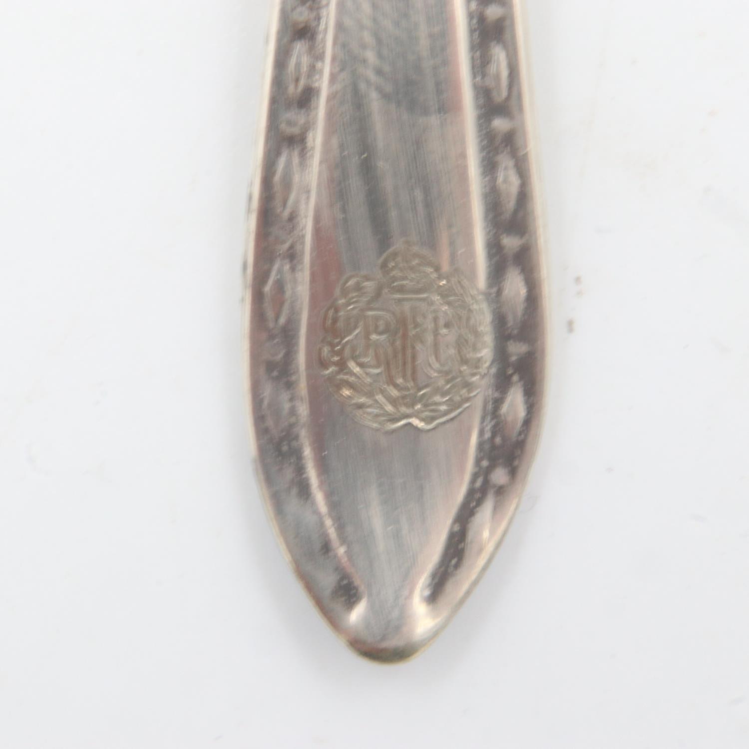 Set of six Royal Flying Corps silver plated presentation teaspoons in original case. UK P&P Group - Image 2 of 3