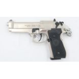 .177 Beretta pistol with CO2 cartridges. UK P&P Group 1 (£16+VAT for the first lot and £2+VAT for