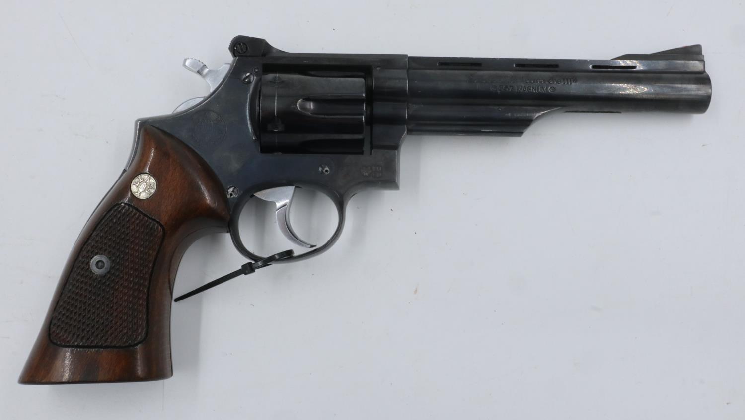 Llama Comanche III 357 Magnum revolver, with EU deactivation certificate no 182181. UK P&P Group