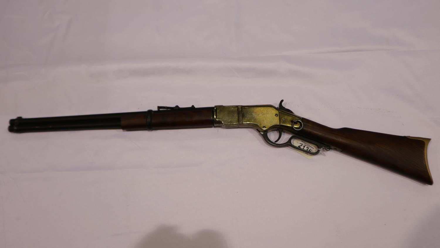 Replica under-lever carbine. UK P&P Group 3 (£30+VAT for the first lot and £8+VAT for subsequent - Image 3 of 3
