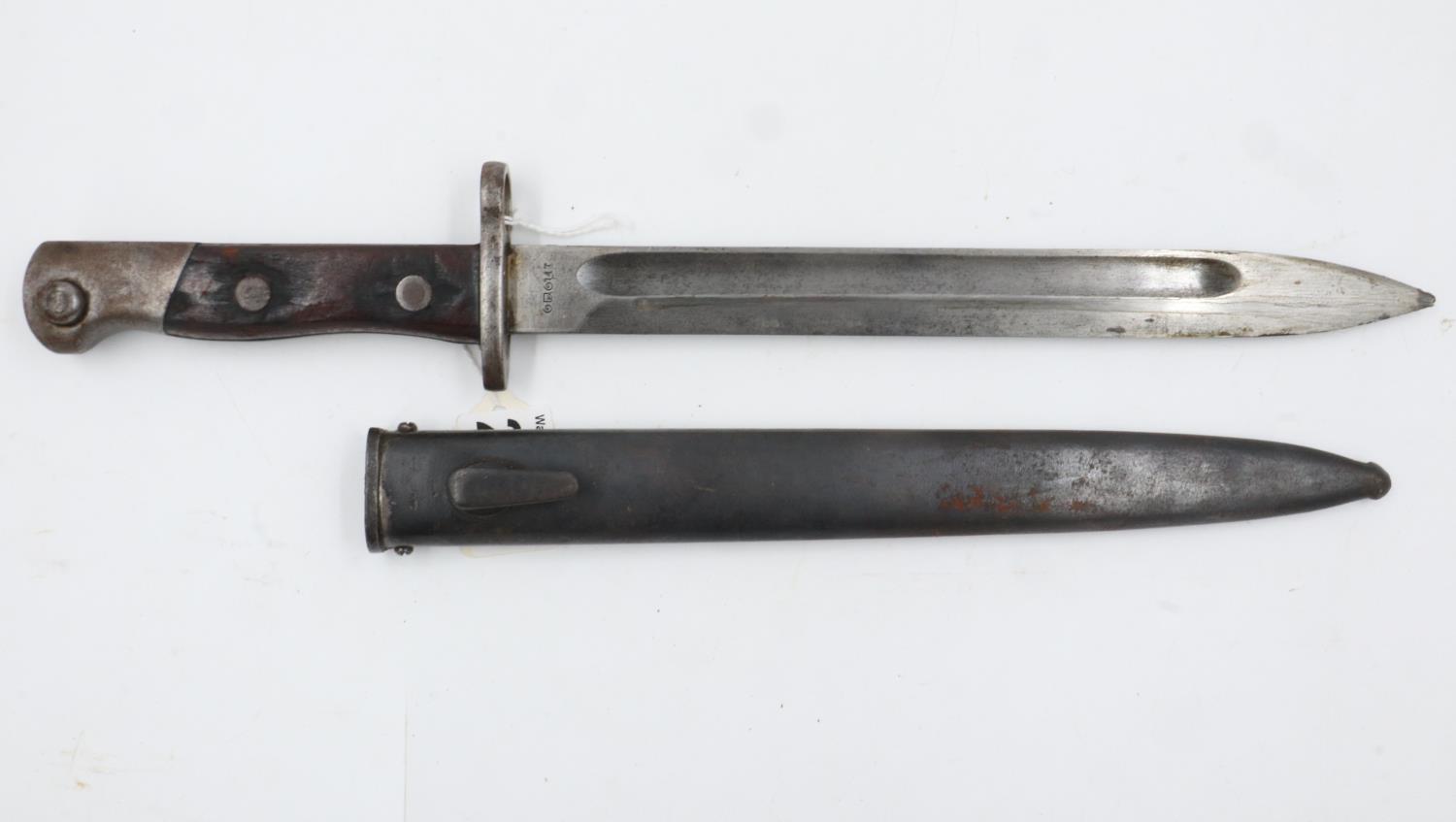 German WWII Mauser bayonet with scabbard, bearing Arabic digits to mount and blade. UK P&P Group