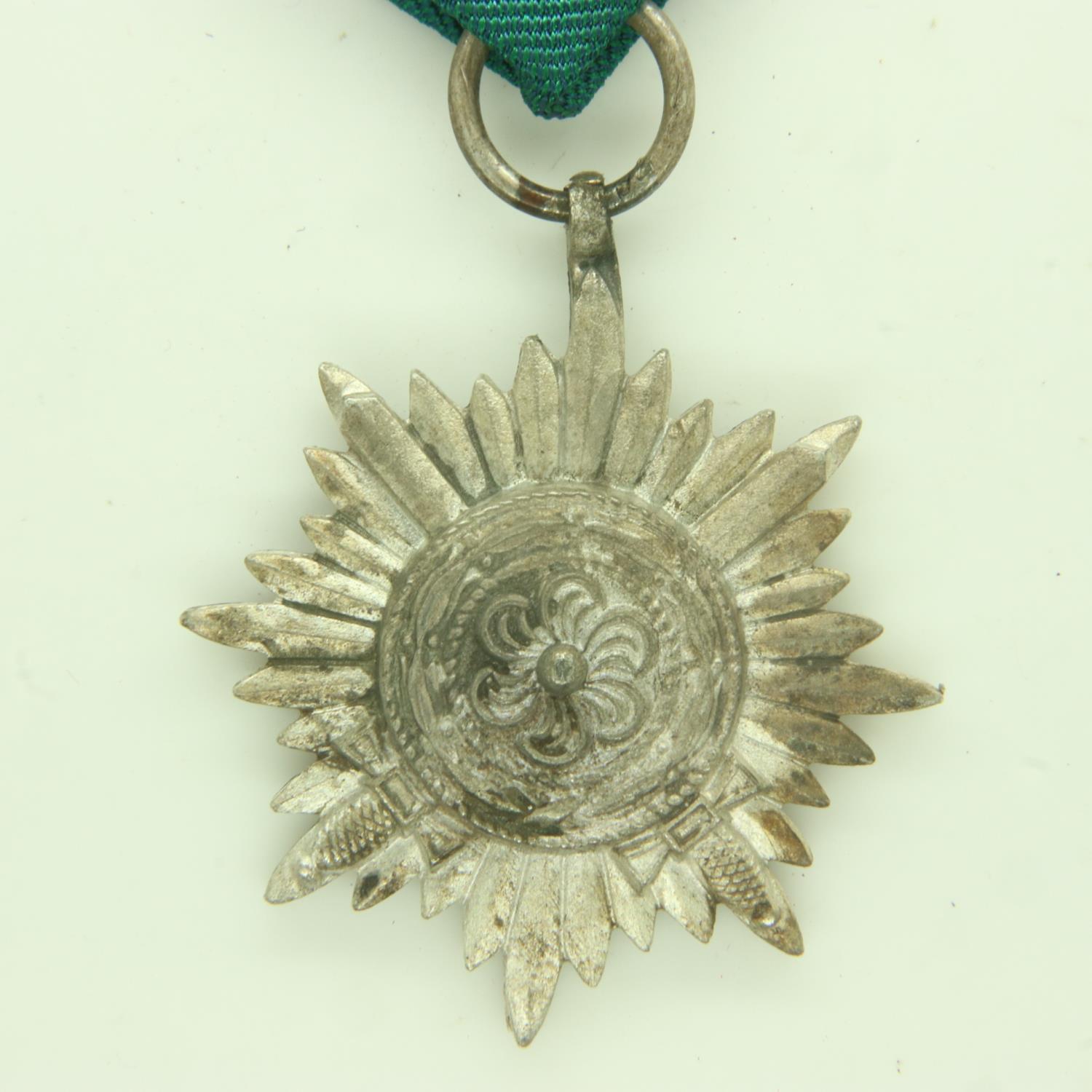 WWII German/Eastern Volunteers/Ostvolk Medal. UK P&P Group 0 (£6+VAT for the first lot and £1+VAT