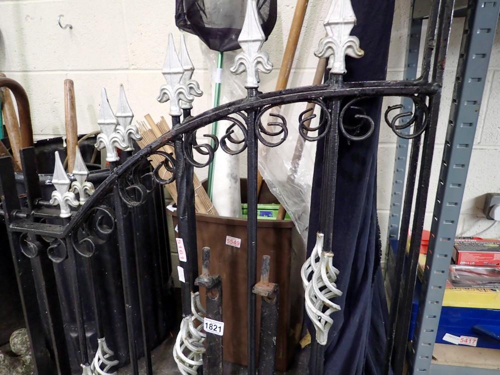 Pair of wrought iron gates each gate 170 x 70 cm with wall brackets. Not available for in-house P&P