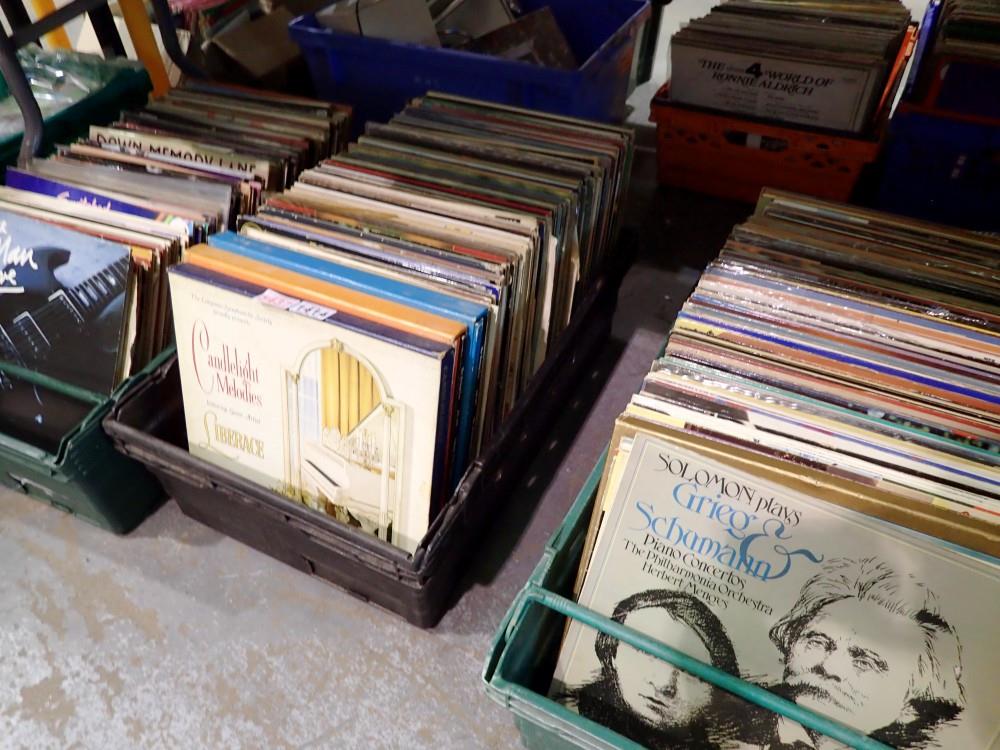 Approximately 350 mixed genre LPs. Not available for in-house P&P
