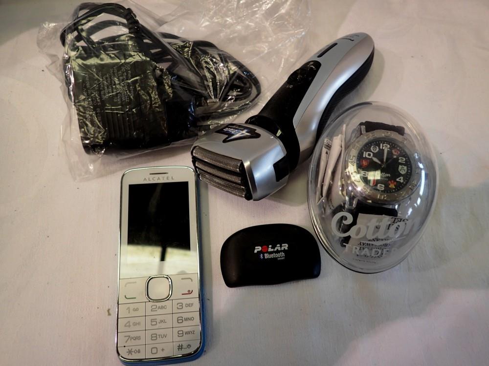 Mixed items including a Panasonic razor. Not available for in-house P&P