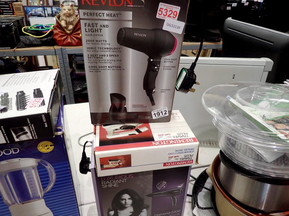 Revlon Perfect Heat hairdryer. All electrical items in this lot have been PAT tested for safety