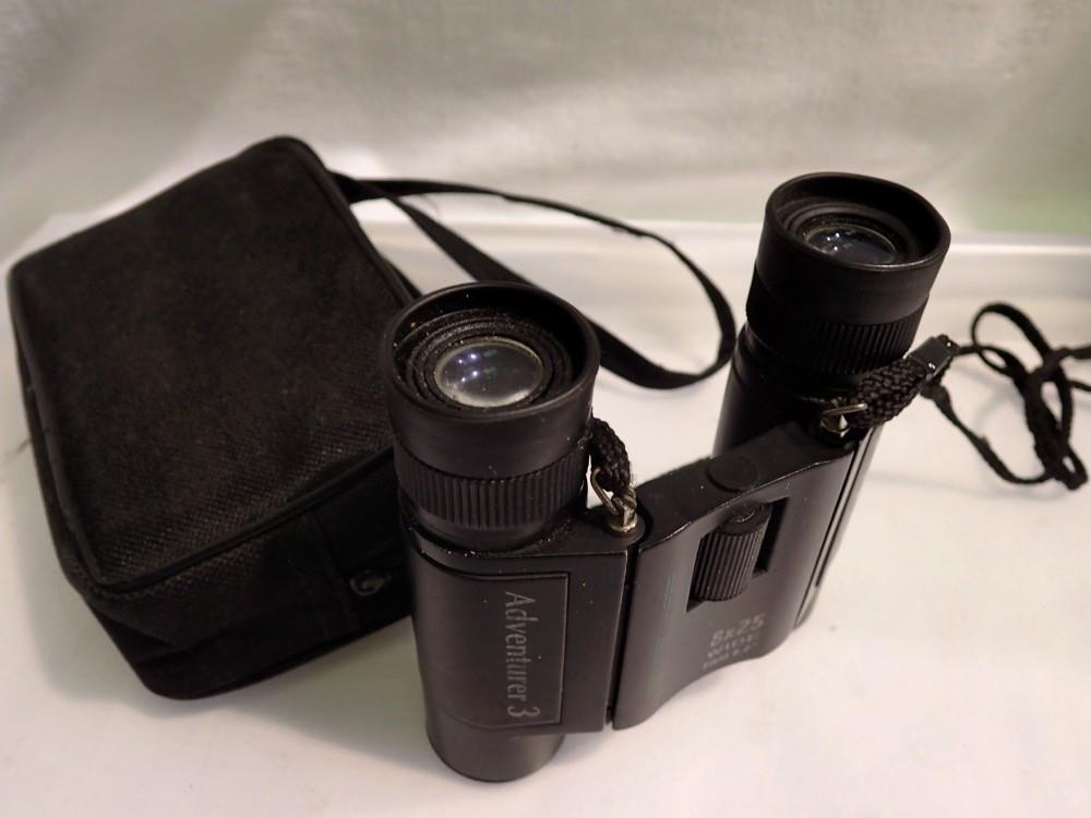 Opticron binoculars, Adventurer 3, with case. UK P&P Group 1 (£16+VAT for the first lot and £2+VAT