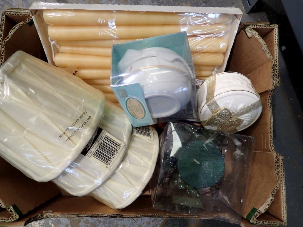 Mixed boxed items to include candles. Not available for in-house P&P