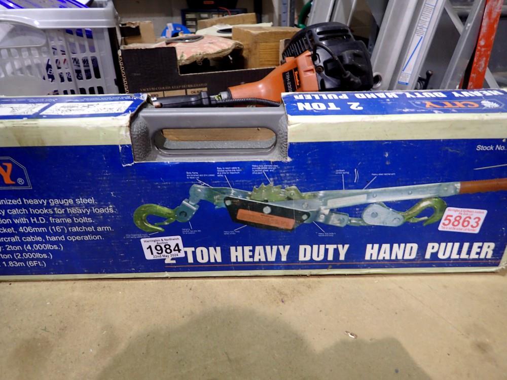 City two ton heavy duty hand puller cased and unused condition. Not available for in-house P&P