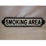 Cast iron rectangular Smoking Area sign, L: 20 cm. UK P&P Group 1 (£16+VAT for the first lot and £