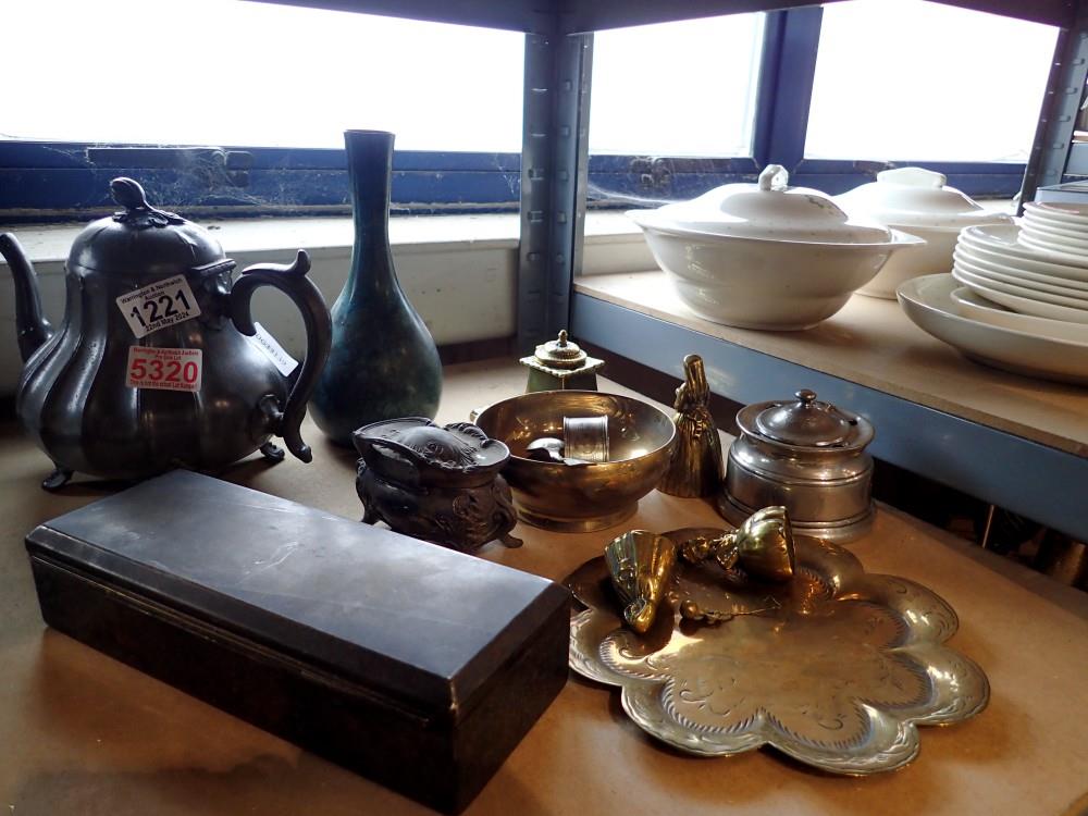 Mixed metal ware items including brass inkwell. Not available for in-house P&P