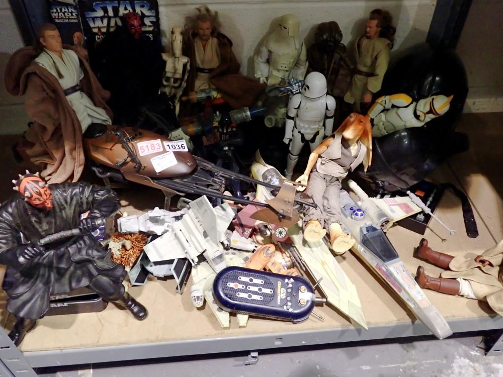 Shelf of modern Star Wars Hasbro figures and vehicles, H: 30 cm. Not available for in-house P&P
