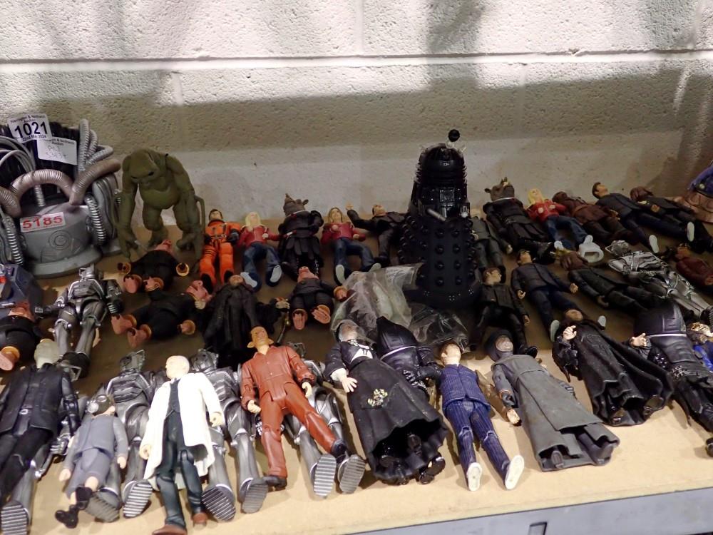 Fifty seven loose Doctor Who figures by World Wide limited, incomplete, very good condition. Not