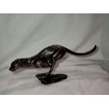 Cast iron running cheetah figure, L: 30 cm. UK P&P Group 1 (£16+VAT for the first lot and £2+VAT for