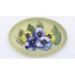 Moorcroft oval plate in the Pansy pattern, no chips or cracks , L: 23 cm. UK P&P Group 1 (£16+VAT