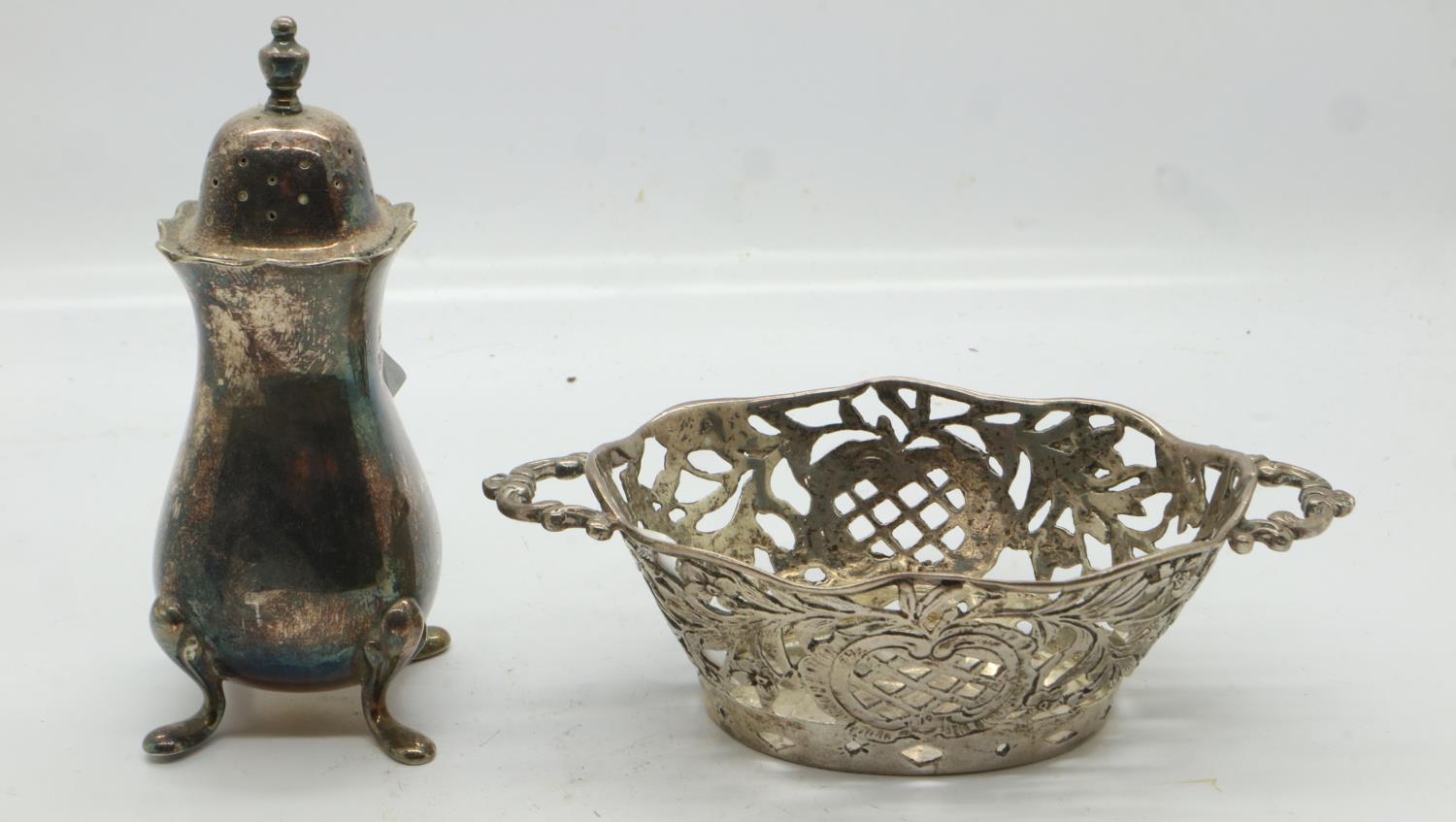 Hallmarked silver pepperette and a pierced basket, combined 125g. UK P&P Group 1 (£16+VAT for the