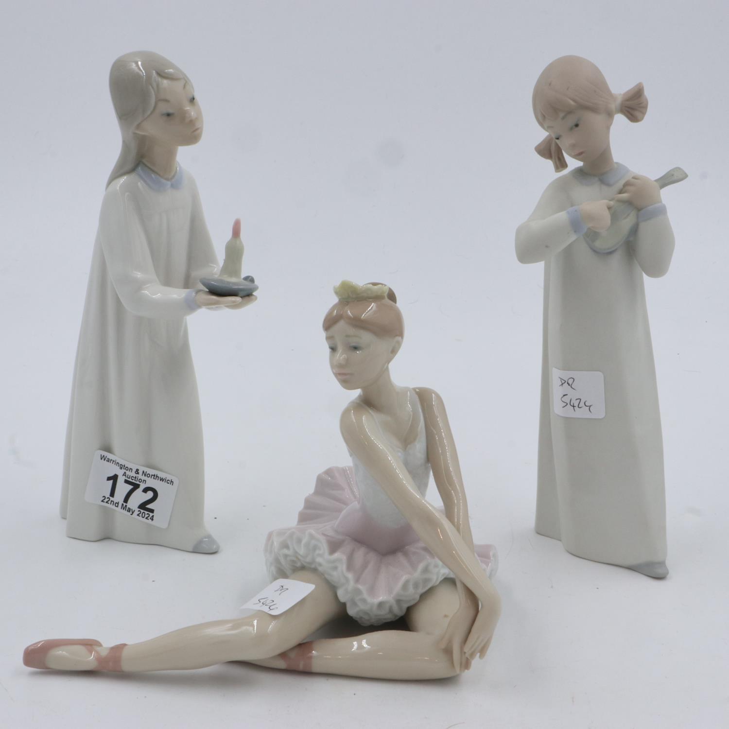 Three Lladro figurines, largest H: 20 cm, no chips or cracks. UK P&P Group 2 (£20+VAT for the