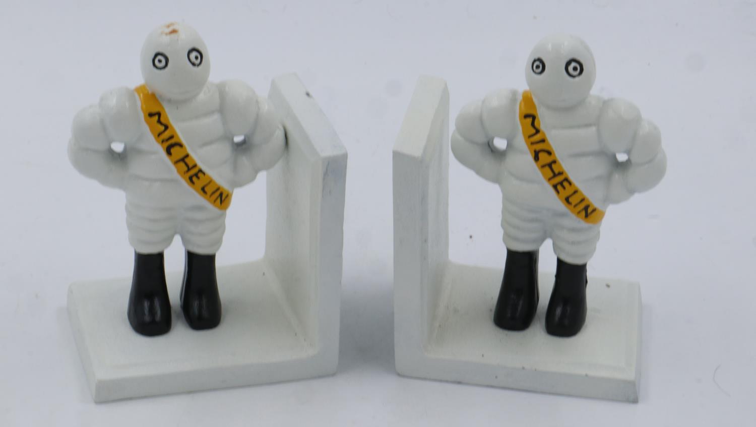 Cast iron Michelin Man bookends, H: 13 cm. UK P&P Group 2 (£20+VAT for the first lot and £4+VAT