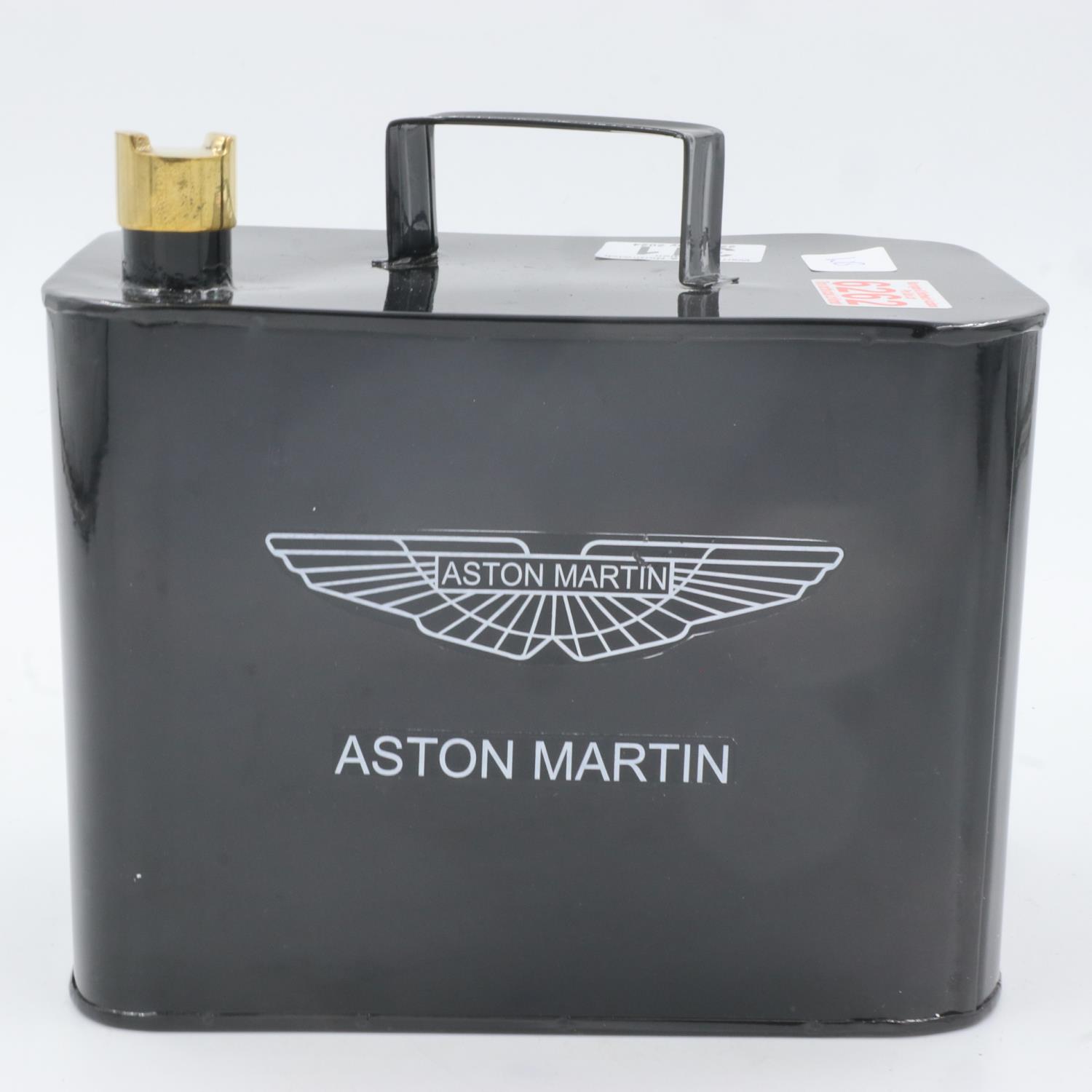 Black Aston Martin oil can, H: 19 cm. UK P&P Group 2 (£20+VAT for the first lot and £4+VAT for