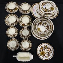 Myott Meakin dinner service of 32 pieces in the Dragon of Kowloon pattern, no chips or cracks. Not