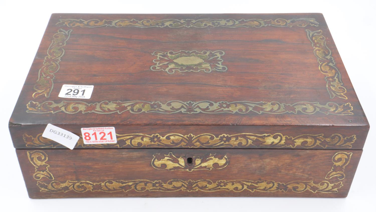 Mahogany writing slope with inlaid brass floral border, 40 x 25 x 13 cm H, for restoration. UK P&P - Image 2 of 2