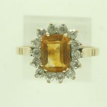 9ct gold cocktail ring set with citrine and cubic zirconia, size R, 3.1g. UK P&P Group 0 (£6+VAT for