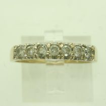 9ct gold ring set with cubic zirconia, size Q/R, 2.4g. UK P&P Group 0 (£6+VAT for the first lot