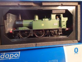 Dapol O gauge, 75-006-051, class 58XX, GWR green, 5809, excellent condition, storage wear to box. UK