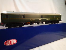 Heljan O gauge, class 128 D.P.U, green, excellent condition, one cab window detached (present),