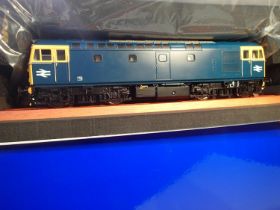 Heljan O gauge, 3396, class 33 diesel, blue, full yellow ends, un-numbered, near mint, storage