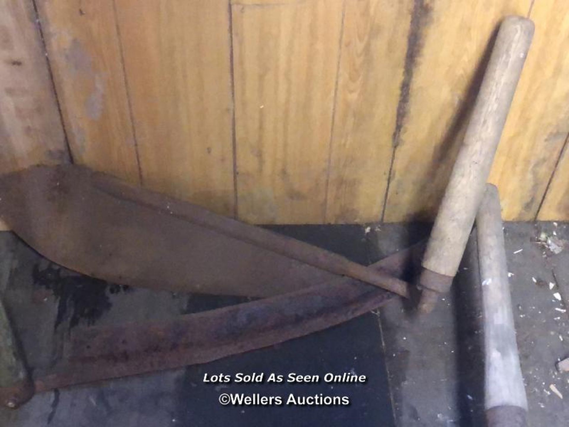 THREE VINTAGE SCYTHES AND TWO MAN SAW, MISSING ONE HANDLE - Image 2 of 3