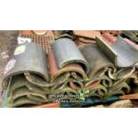 PALLET OF 40X MIXED RIDGE TILES, MOST APPROX. 12"