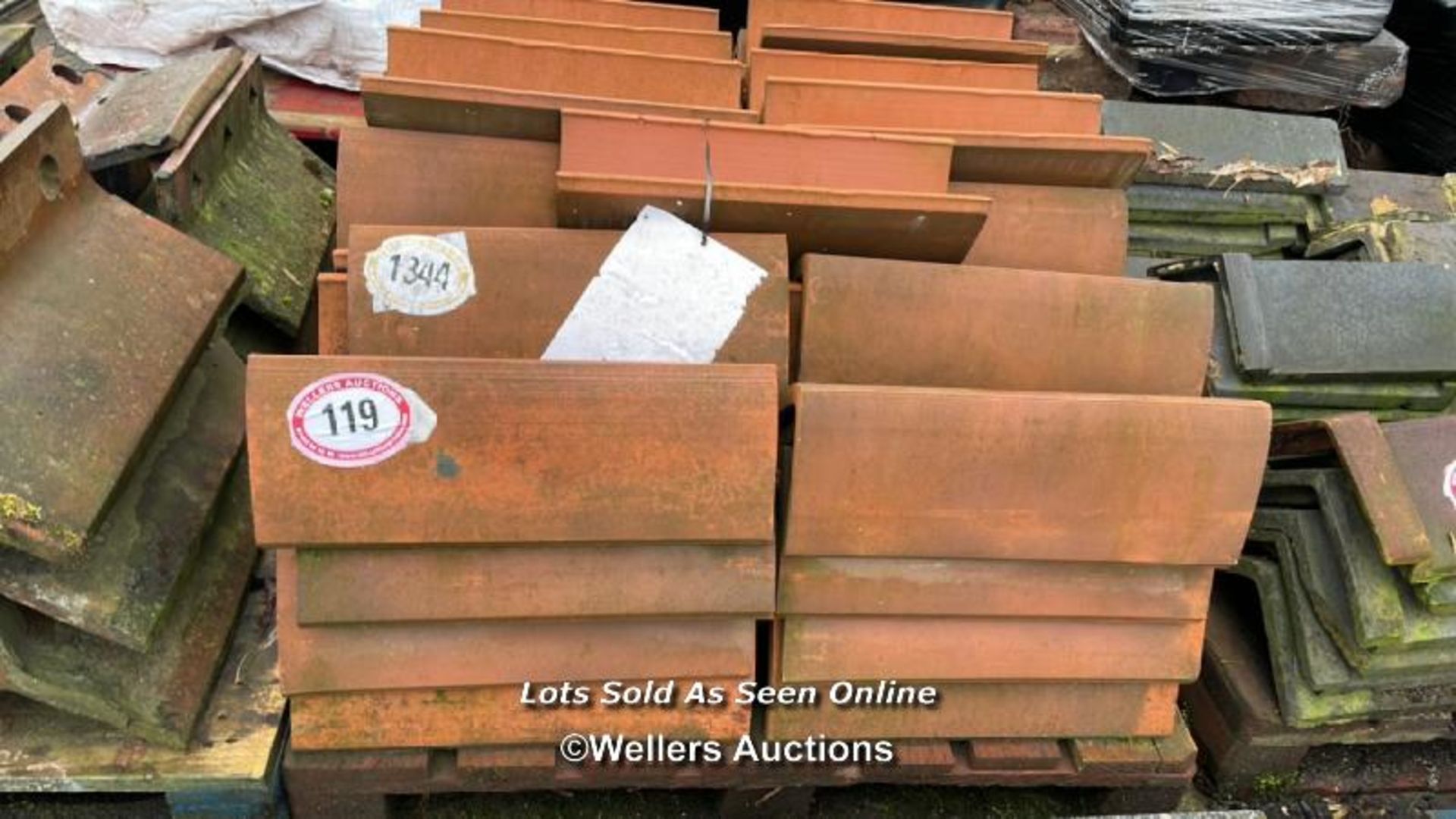 PALLET OF APPROX. 83X 18" RED RIDGE TILES, 60 ANGLE - Image 2 of 3
