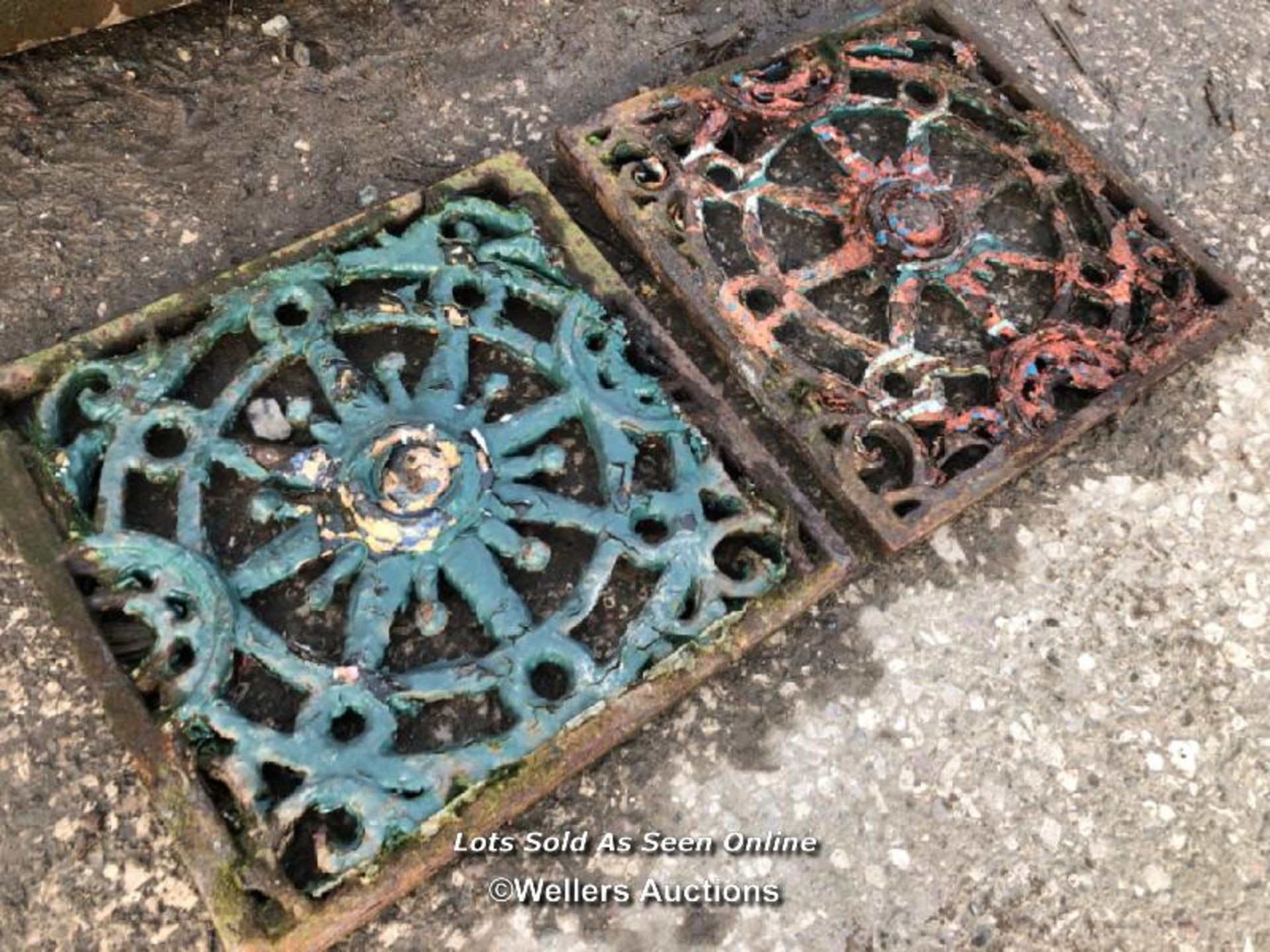 A PAIR OF MATCHING CAST IRON FEATURES, APPROX. 30CM (W) X 30CM (W) - Image 2 of 2