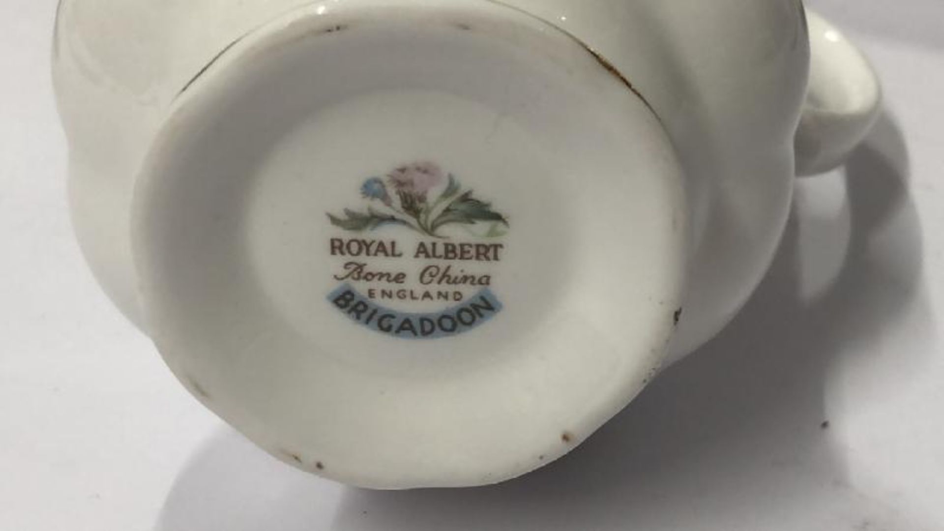 A boxed Leonardo Collection cup and saucer set with a part Royal Albert " Brigadoon" tea set - Image 5 of 5