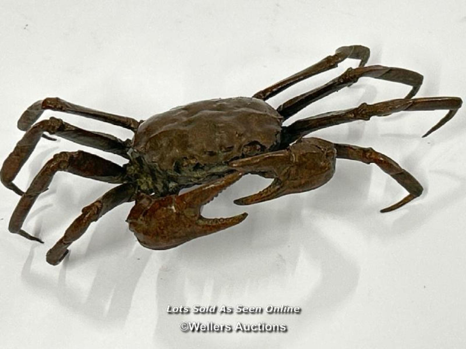 Bronzed metal decorative Crab, 15cm wide / AN13