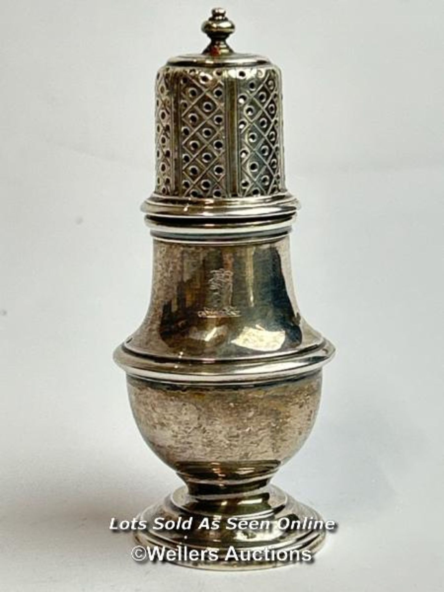 Antique sterling silver pepper pot, 9cm high, 50g / SF