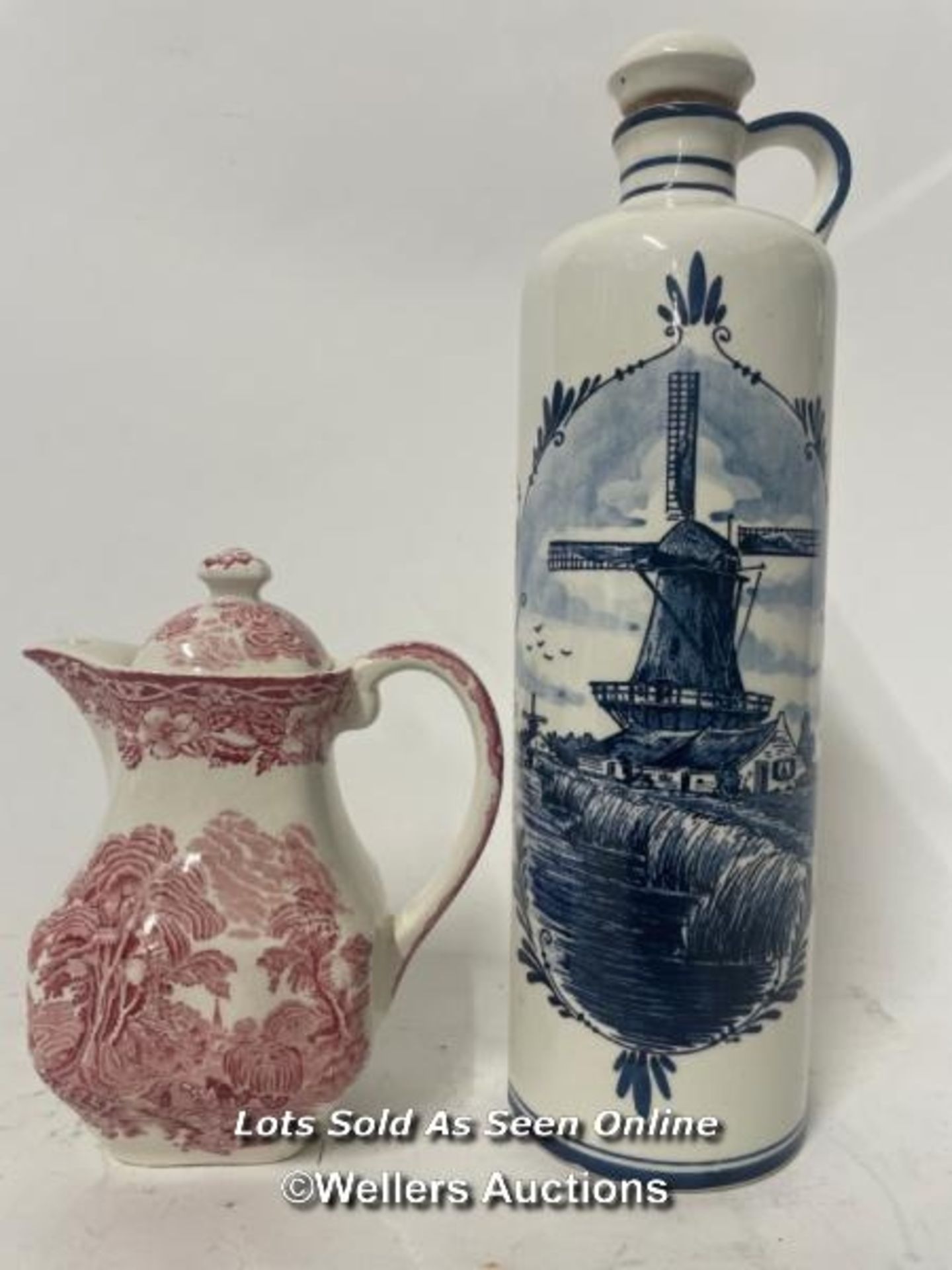 Delft lidded bottle and Wedgewood Enoch jug, both in good condition / AN8
